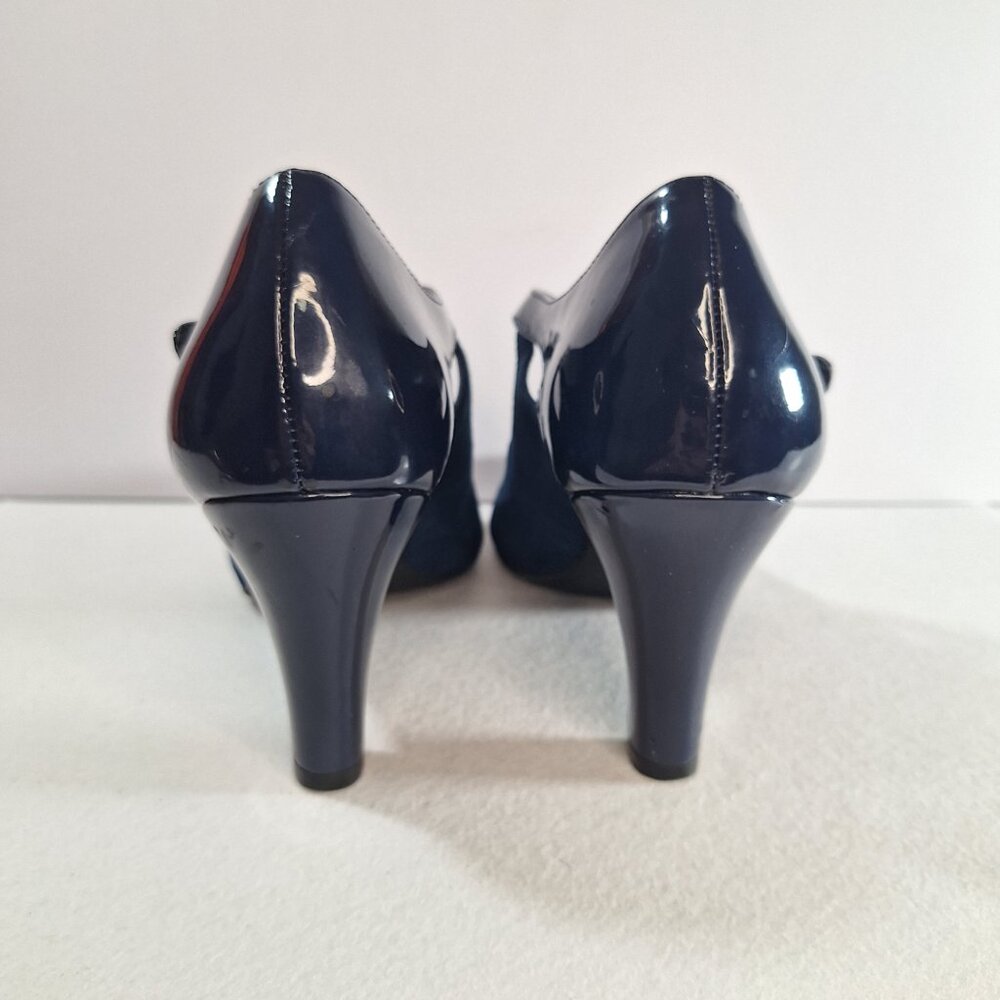 Giani Bernini sz 8.5 Navy Blue Suede & Patent Colorblock Velmah Pumps, 3" Heel - Picture 3 of 14